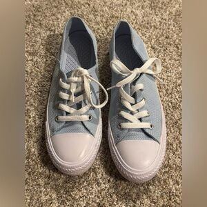 Women's Light Blue Converes Sneakers: NWOT